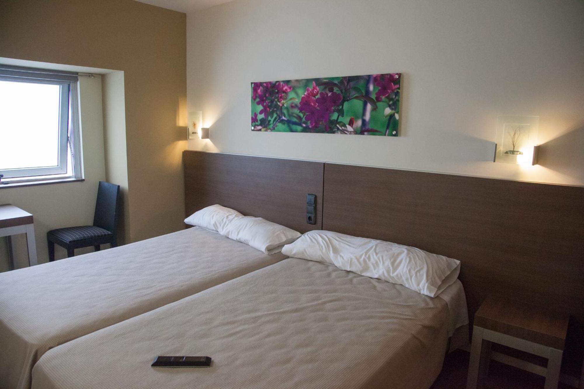 Hotel Izelai ألساسوا المظهر الخارجي الصورة